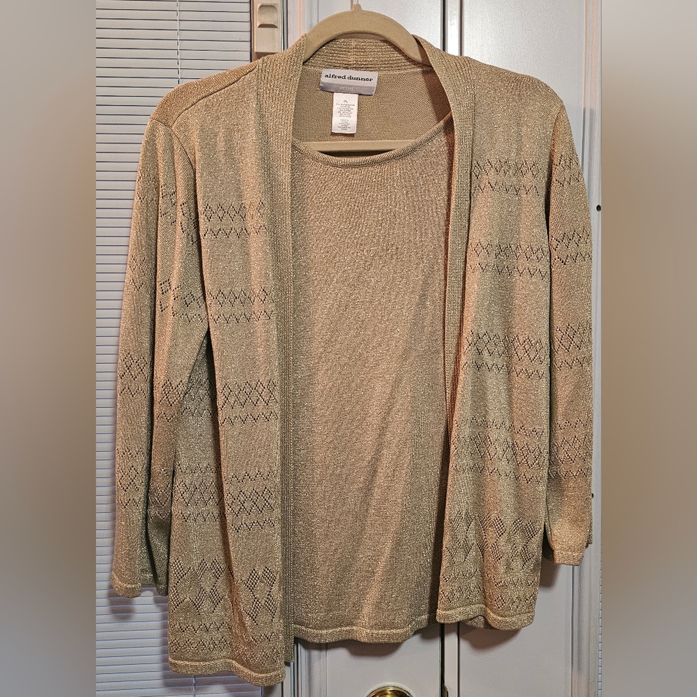 Alfred Dunner Gold Metallic Knit Cardigan & Matching Shell Top Set Size LP Luxe